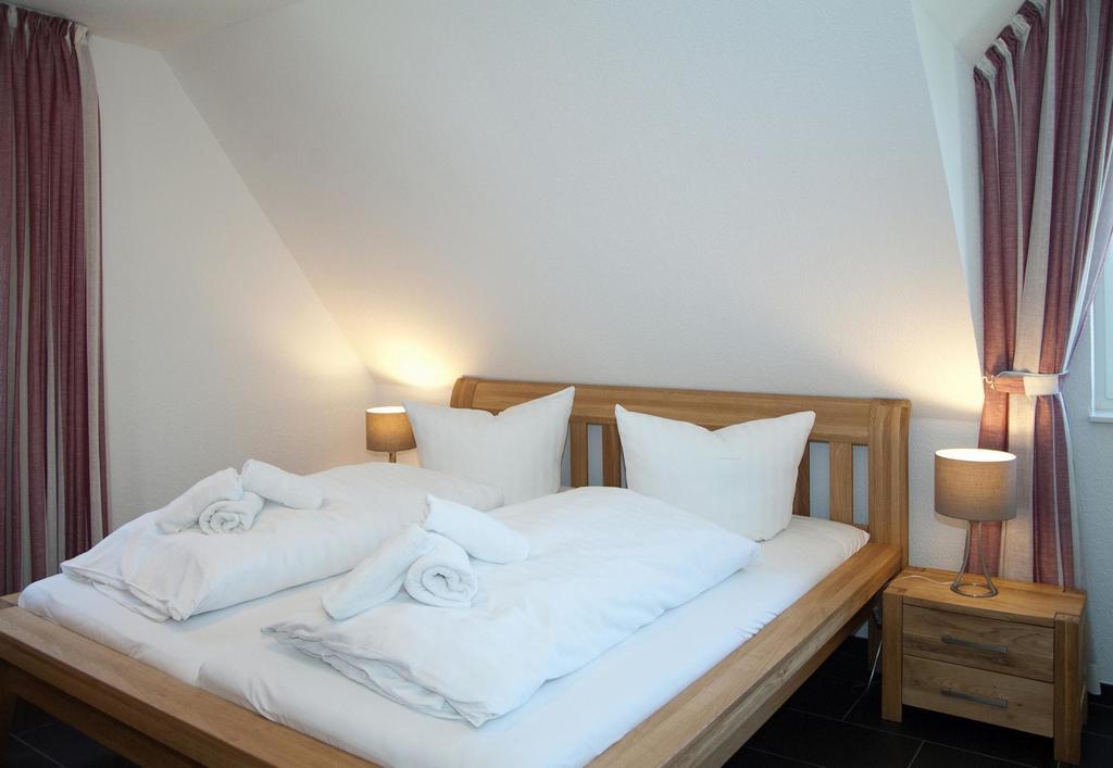 Ferienhaus Emmely Nur Wenige Gehminuten Zum Strand Ruhig Glowe Exteriér fotografie
